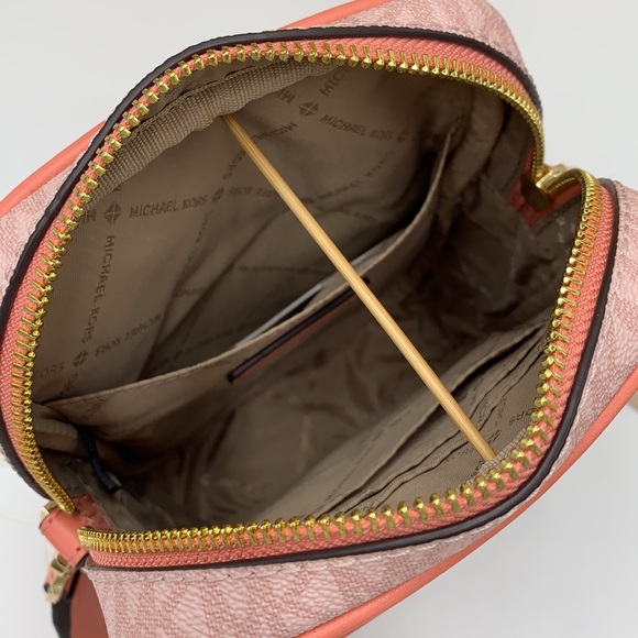 Michael Kors Jet Set Travel Medium NS Logo Stripe Crossbody Bag 
SHERBER… - Picture 10 of 15